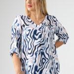 Elegancka bluzka w serek biało-niebieska