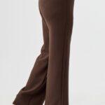 eleganckie-spodnie-materialowe-damskie-brazowe (3)