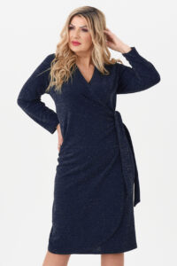 Granatowa sukienka kopertowa wiązana z boku