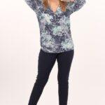 granatowo-mietowa-bluzka-z-zamkiem-przy-dekolcie (1)