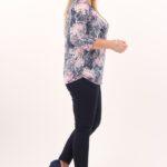 granatowo-rozowa-bluzka-z-zamkiem-przy-dekolcie (1)