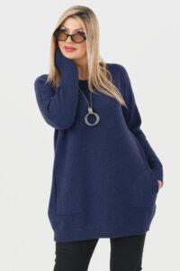 sweter plus size damski w kolorze granatowym