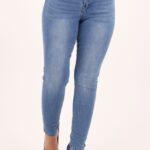 jeansy-damskie-rurki (3)