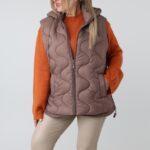 kamizelka-pikowana-damska-plus-size-brazowa (7)