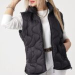 Czarna kamizelka pikowana plus size 42-52, damski bezrękawnik w dużych rozmiarach