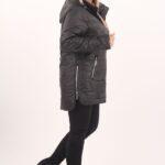 kurtka-damska-z-dluzszym-tylem-czarna (2)