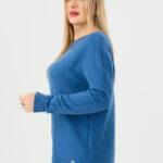 niebieski-sweter-z-diamencikami (9)