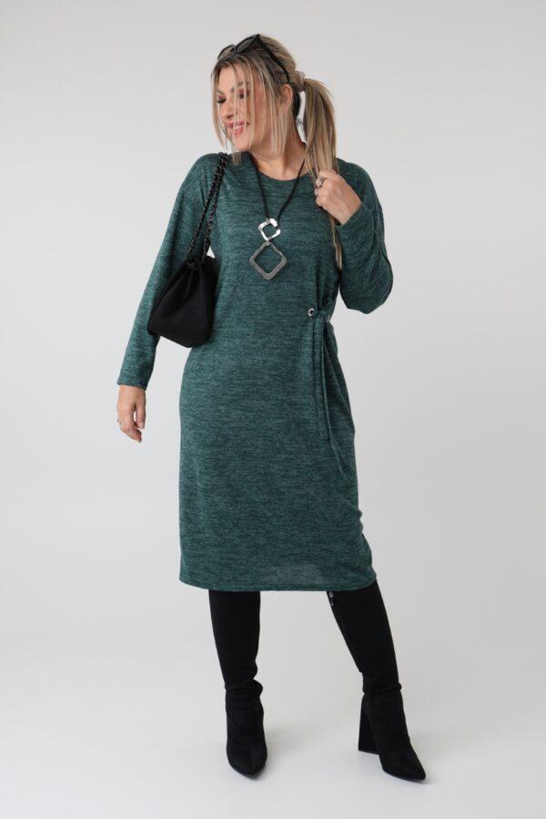 Sukienka na co dzień plus size zielona – moda dla puszystych