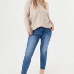 sweter-z-rozcieciami-po-bokach-bezowy (12)