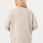sweter-z-rozcieciami-po-bokach-bezowy (2)