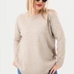 sweter plus size damski w kolorze beżowym