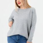 sweter plus size damski w kolorze szarym