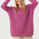 sweterek-z-dziurkami-amarantowy (2)