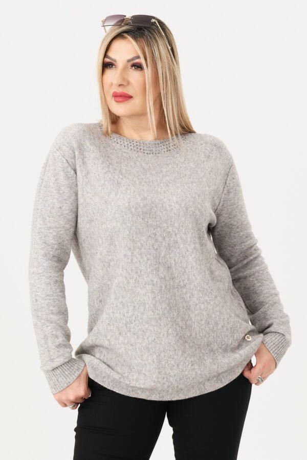 Szary sweter z diamencikami