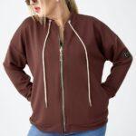 Ciemnobrązowa bluza damska XXL rozpinana – moda plus size
