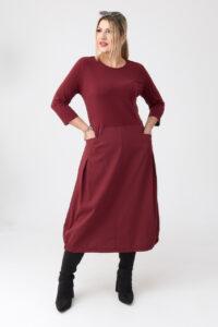 Bordowa sukienka bombka plus size z kieszeniami