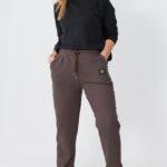Brązowe-spodnie-dresowe-PLUS-SIZE-ocieplane (6)