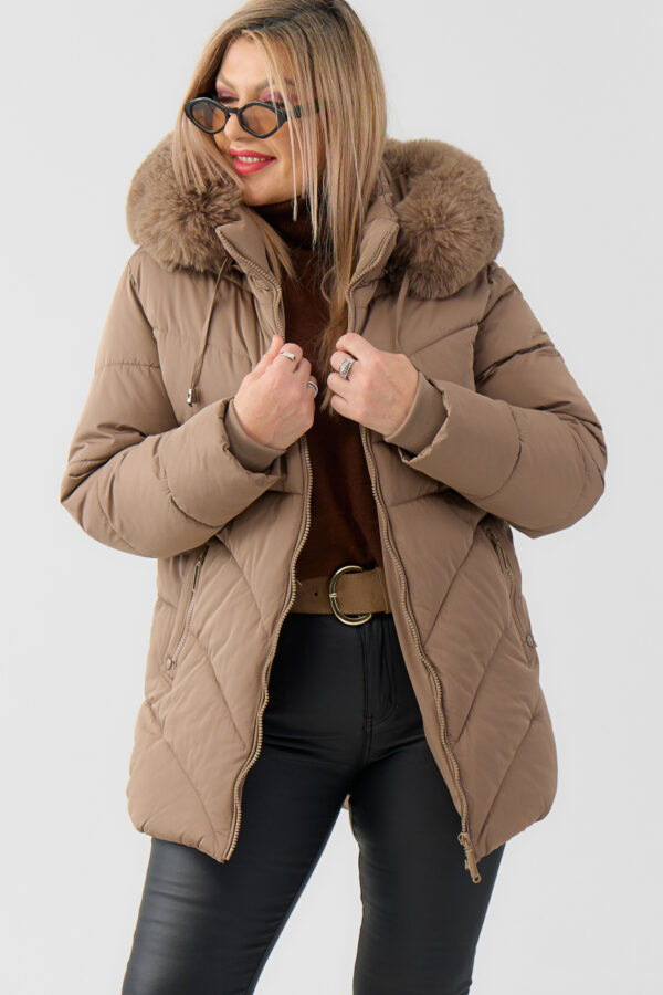 Damska-kurtka-zimowa-PLUS-SIZE-pikowana-beżowa (4)