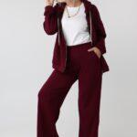 Elegancki-komplet-dresowy-damski-plus-size-bordowy (5)
