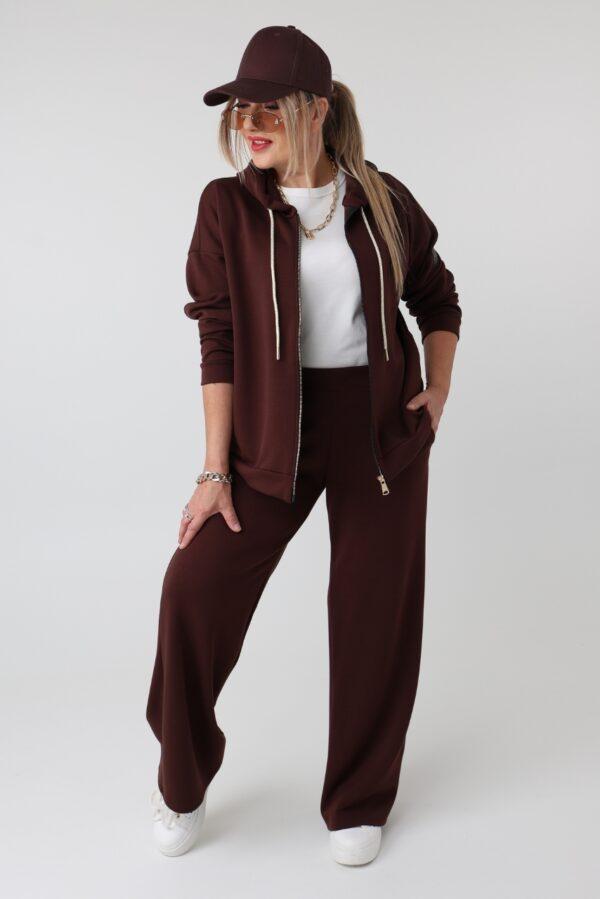 Elegancki komplet dresowy damski plus size brązowy 44-52 - dres damski plus size