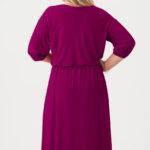 amarantowa-błyszcząca-sukienka-z-rozcięciem (3)