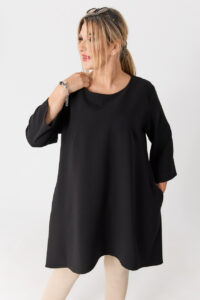 Asymetryczna tunika damska plus size czarna 44-52