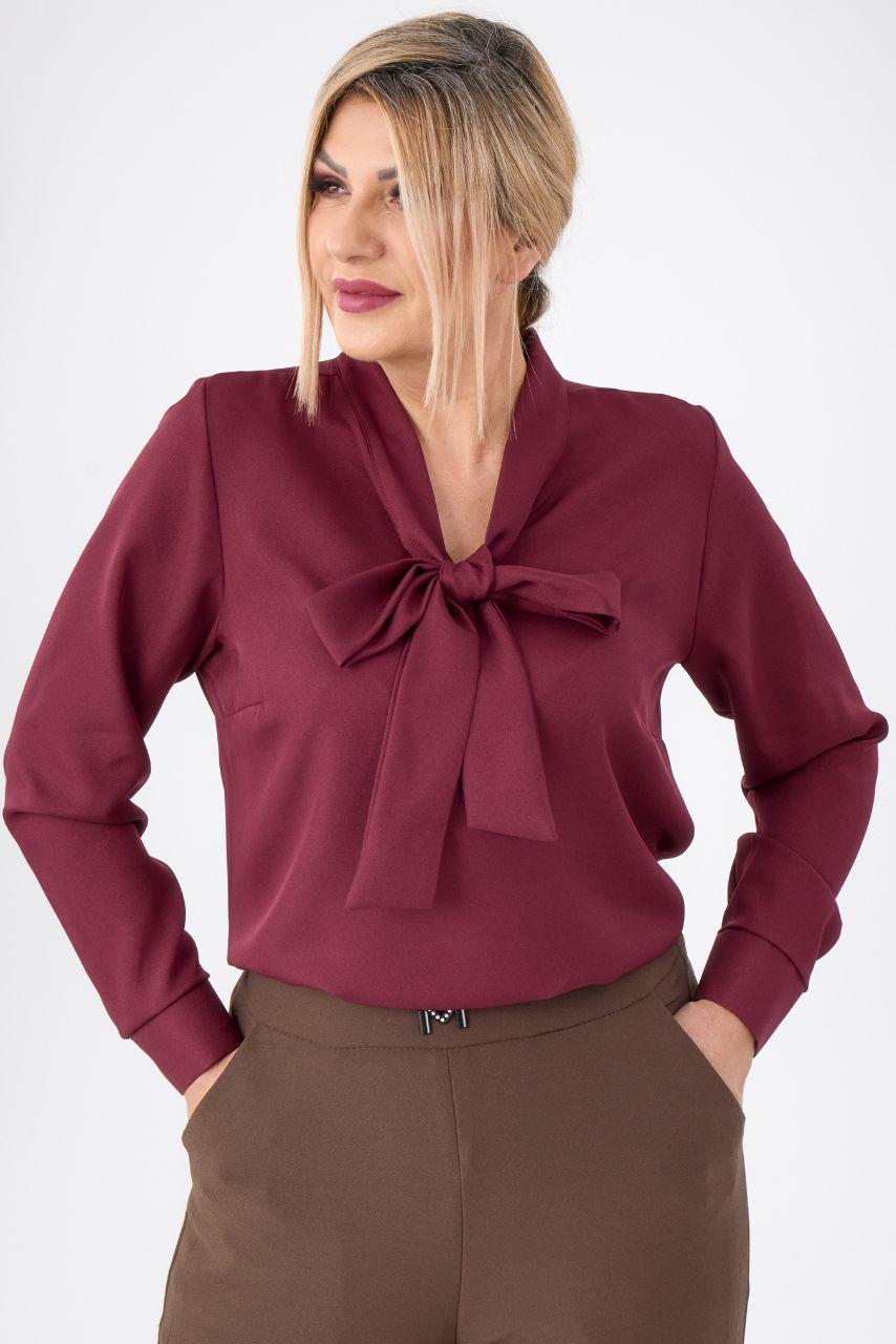 Elegancka bordowa bluzka plus size dla puszystych kobiet, rozmiary 44–54