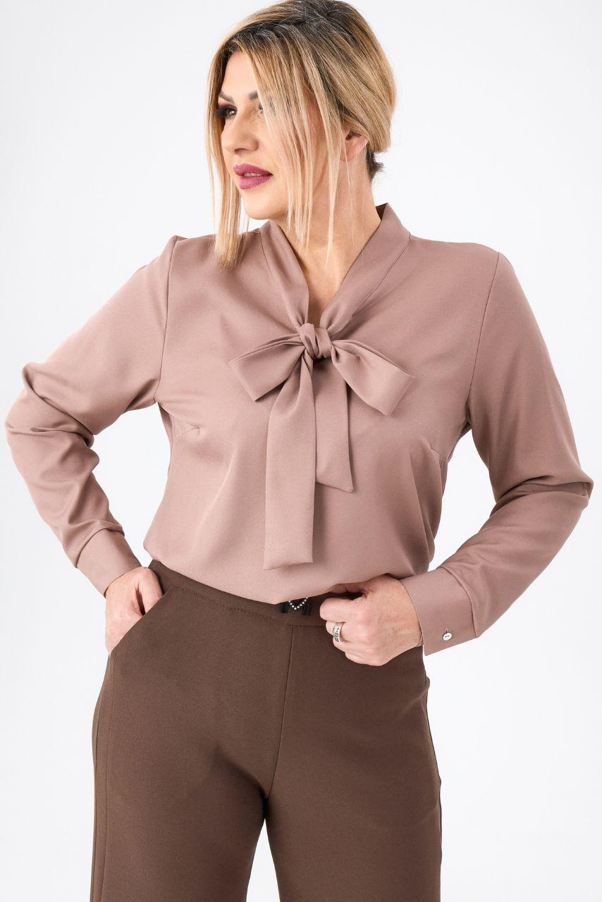Elegancka brązowa bluzka plus size dla puszystych kobiet, rozmiary 44–54