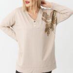 bluzka-z-dekoltem-v-plus-size-bezowa (2)