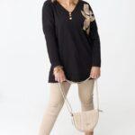 bluzka-z-dekoltem-v-plus-size-czarna (5)