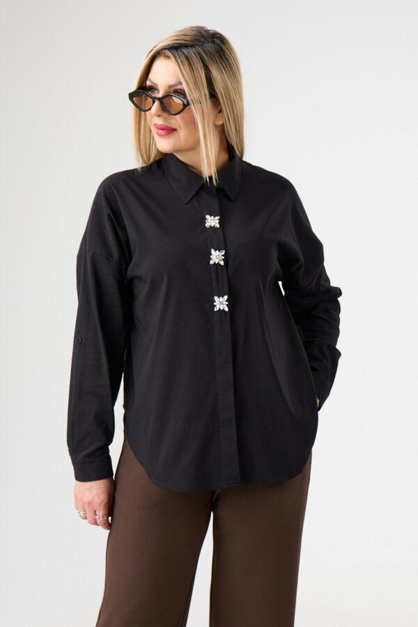 Czarna elegancka koszula damska z ozdobnymi guzikami