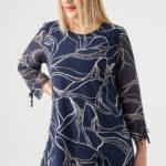 Granatowa bluzka z szyfonowymi rękawami