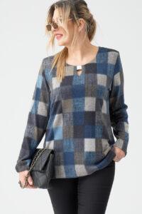 Dzianinowa bluzka sweterkowa plus size granatowa 42-50