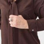 Elegancka-bluzka-PLUS-SIZE-czekoladowa (5)