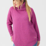 Golf damski plus size ciepły sweter amarantowy 44-50