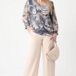 bezowo-granatowa-bluzka-z-szyfonowym-rekawem (1)