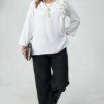 bluzka-z-falbanka-plus-size-biala (4)
