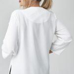 bluzka-z-falbanka-plus-size-biala (5)