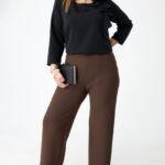 bluzka-z-falbanka-plus-size-czarna (4)