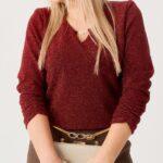 blyszczaca-bluzka-plus-size-bordowa (3)