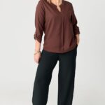 brazowa-bluzka-elegancka-plus-size-plisowana (6)