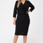 czarna-sukienka-kopertowa-midi-plus-size-z-marszczeniem (4)