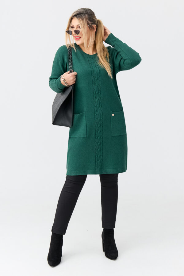 Sweter tunika dla puszystych z kieszeniami butelkowa zieleń 44-50
