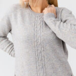 długi-sweter-z-kieszeniami-plus-size-szary (5)