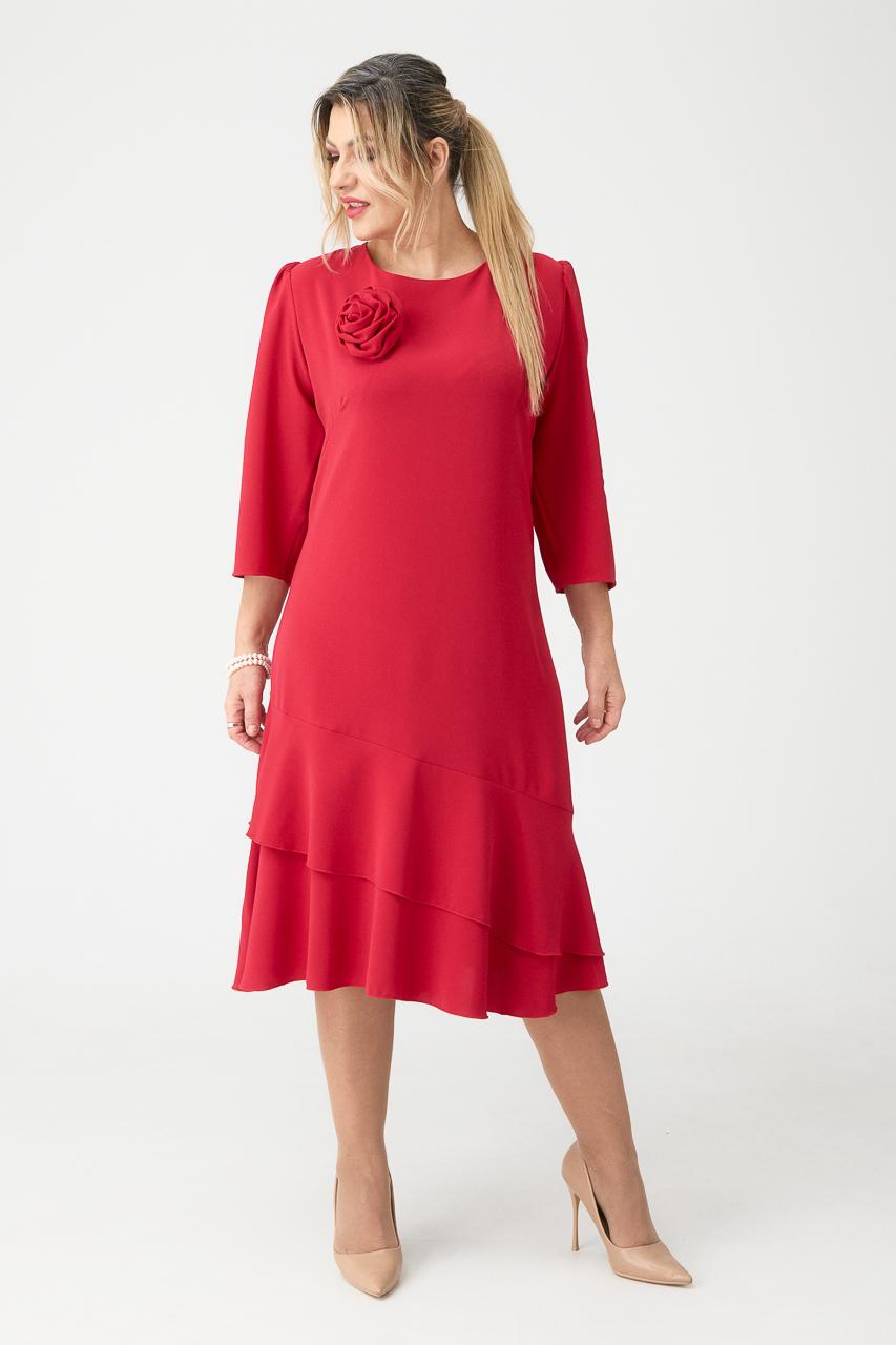 Czerwona sukienka wyszczuplająca plus size wizytowa z falbaną 44-52