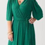 Błyszcząca-wieczorowa-sukienka-plus-size-maxi-zielona (4)