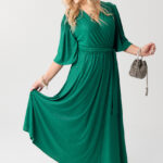 Błyszcząca wieczorowa sukienka plus size maxi zielona 44-52