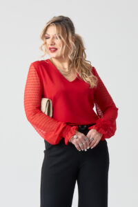 Czerwona elegancka bluzka damska duże rozmiary z siateczkowym rękawem 44-52