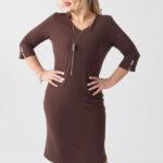 Sukienka z dekoltem PLUS SIZE brązowa 44-54