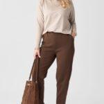 eleganckie-dresy-plus-size-brazowe (5)